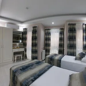 https://crowned-hotel.istanbul-turkeyhotels.com